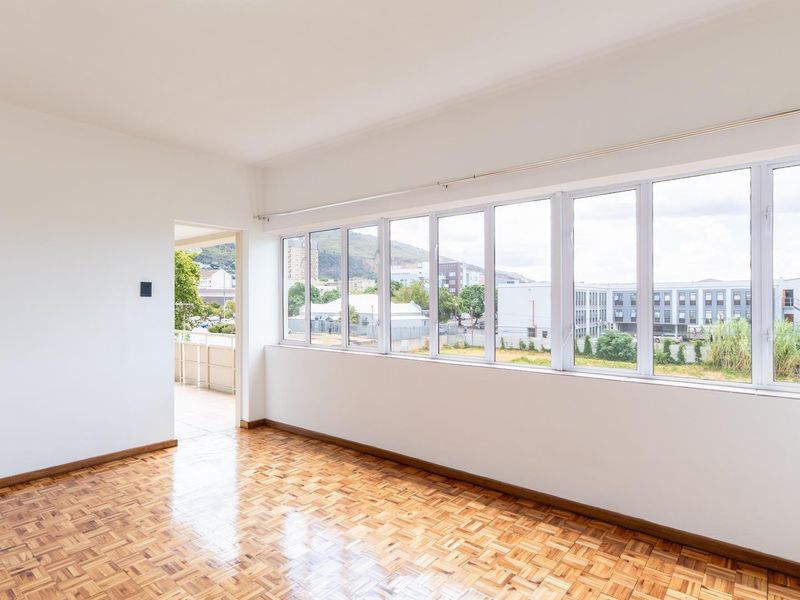 Charming 2-Bedroom Apartment for Rent - Move in Ready! - Photo 6