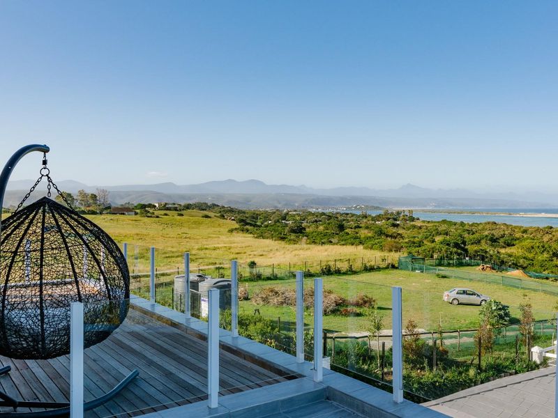 A Bird’s Eye View of the Ocean and Lagoon - Photo 8