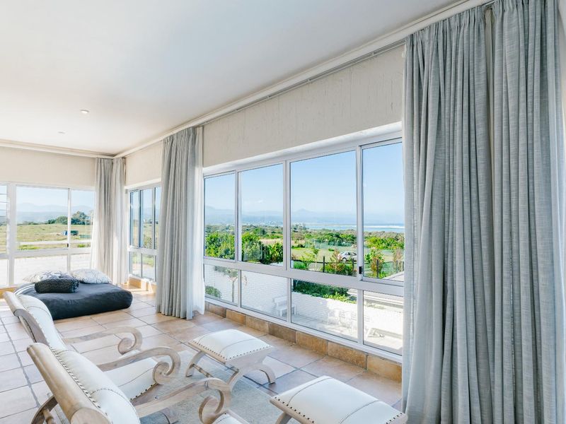 A Bird’s Eye View of the Ocean and Lagoon - Photo 9