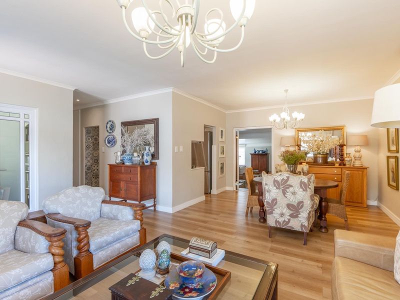 Modern Vrykyk Home Close to Paarl Schools - Photo 9