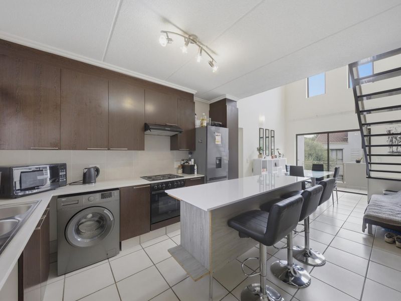 Perfectly located 2 Bedroom Loft at Marrakesh - Photo 4