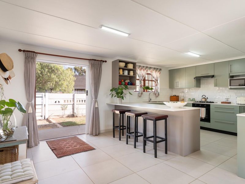 Country Cottage - Photo 10