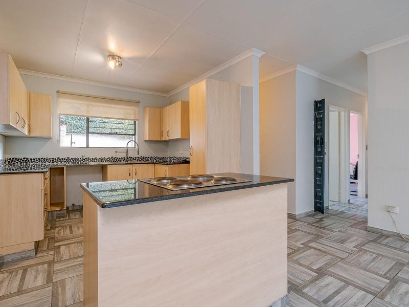The Ideal Fourways  Starter home Priced to Go! - Photo 9