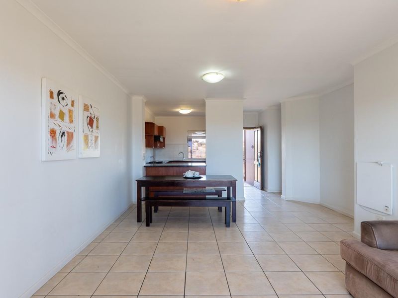First Floor Apartment with 3 bedrooms in Langebaan Country Estate - Photo 10