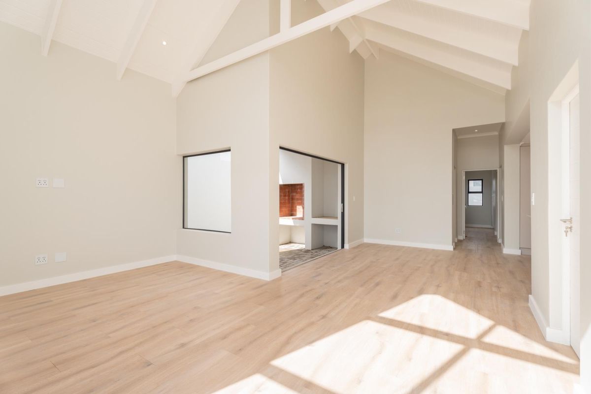 BRAND NEW | MODERN LIVING | MOVE-IN READY - Photo 4