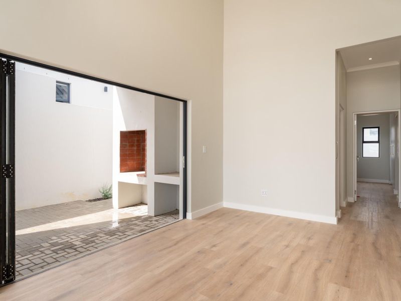 BRAND NEW | MODERN LIVING | MOVE-IN READY - Photo 9