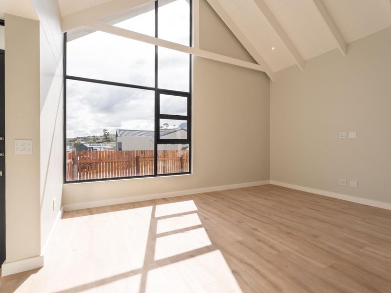 BRAND NEW | MODERN LIVING | MOVE-IN READY - Photo 7