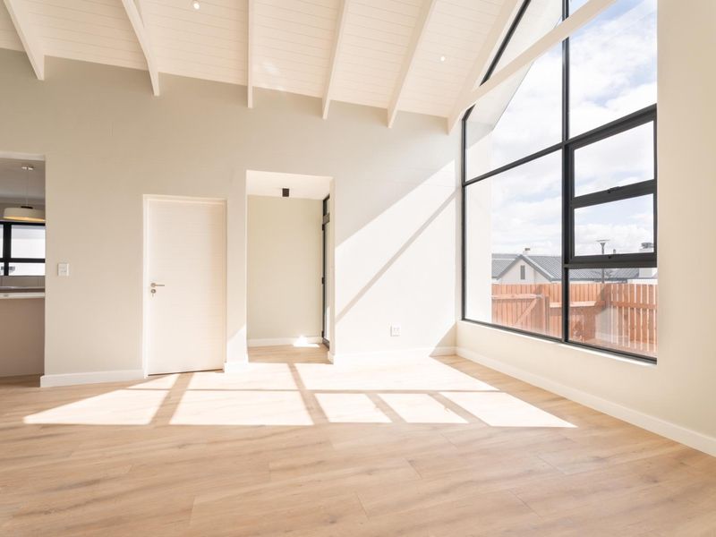 BRAND NEW | MODERN LIVING | MOVE-IN READY - Photo 6