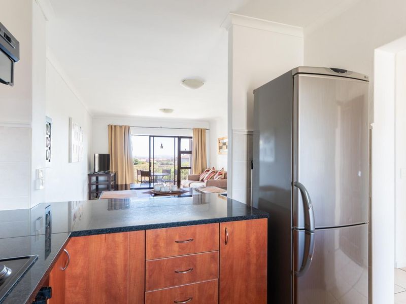 3-Bedroom First Floor Apartment in Langebaan Country Estate - Photo 6