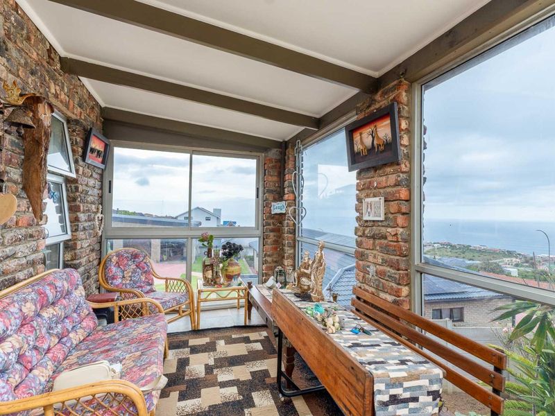 Family Haven with Ocean Views in Dana Bay - Photo 3