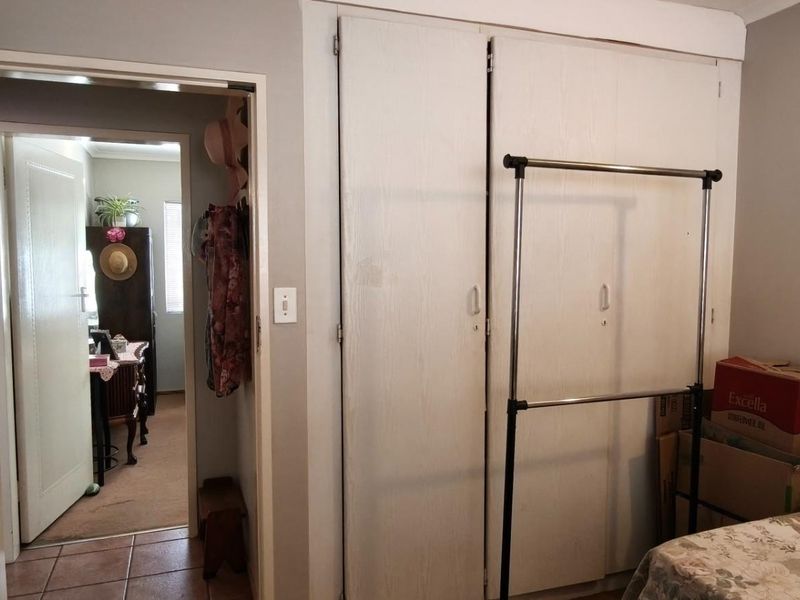 3 Bedroom 2 Bathroom 2 Garage for Sale in Eldoraigne - Photo 10