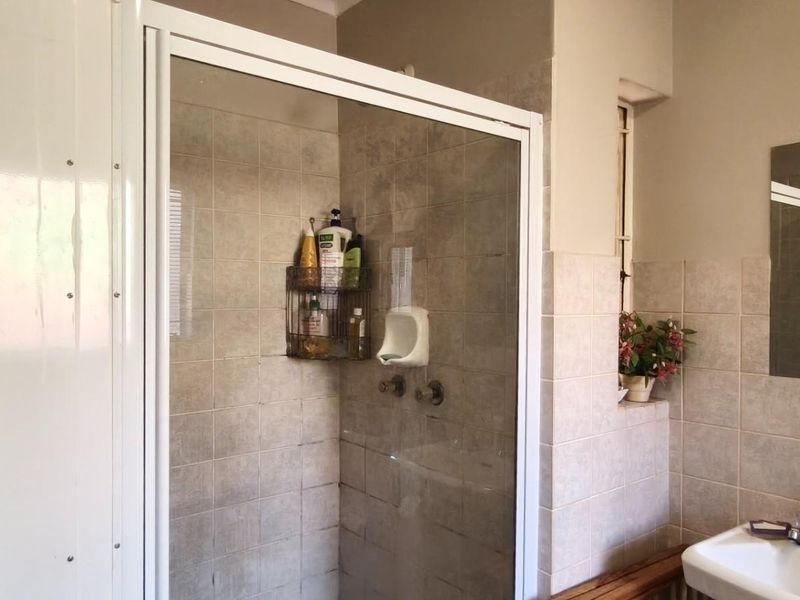 3 Bedroom 2 Bathroom 2 Garage for Sale in Eldoraigne - Photo 7