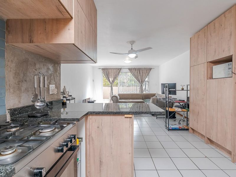 Modern Elegance in the Heart of Bryanston - Photo 9