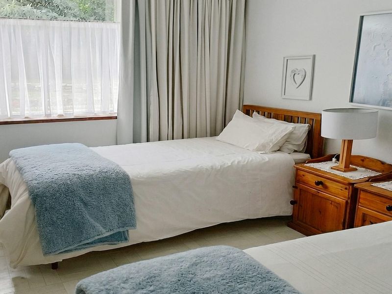 RARE 9-BEDROOM GEM IN ONDER-PAPEGAAIBERG - Photo 8