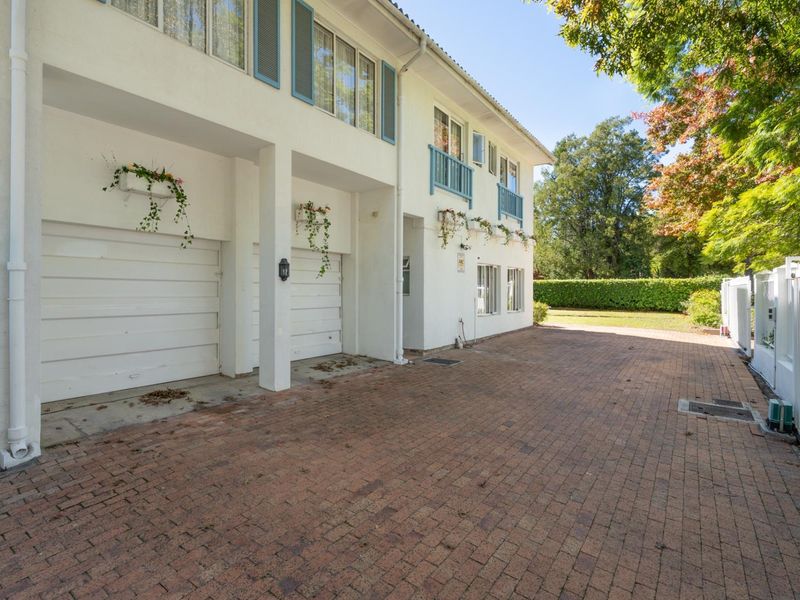 RARE 9-BEDROOM GEM IN ONDER-PAPEGAAIBERG - Photo 10
