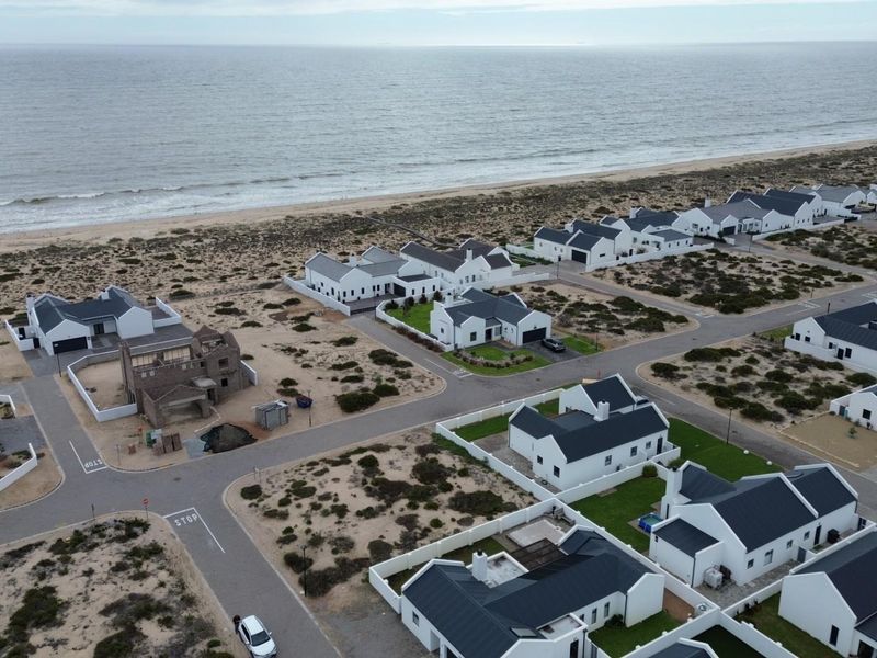 Prime Vacant Stand For Sale - Photo 3