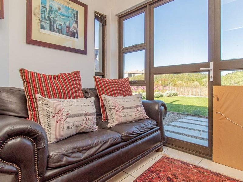 4 Bedroom Townhouse to Rent | Langebaan Country Estate | Prime Location - Photo 9