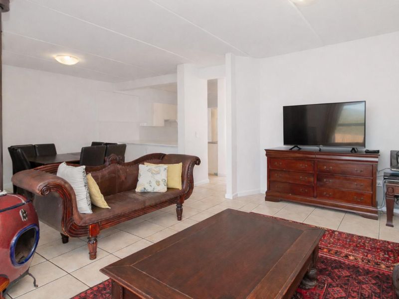 4 Bedroom Townhouse to Rent | Langebaan Country Estate | Prime Location - Photo 7