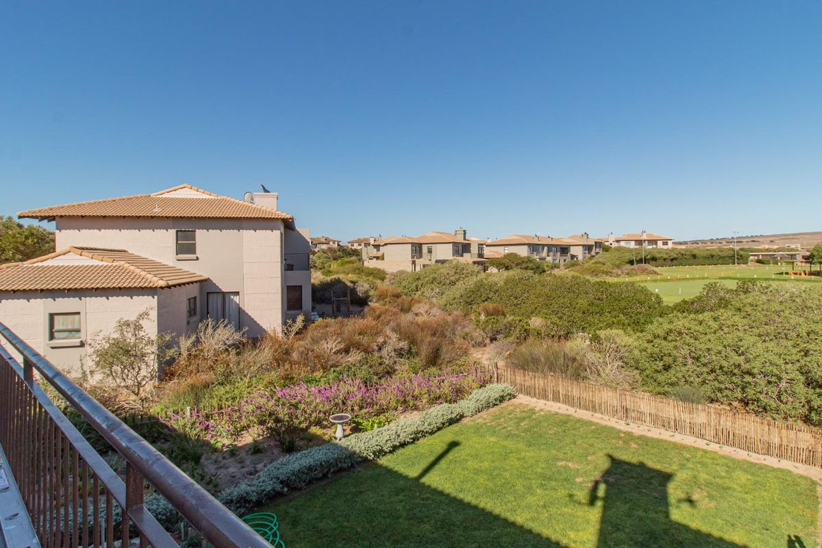 4 Bedroom Townhouse to Rent | Langebaan Country Estate | Prime Location - Photo 4