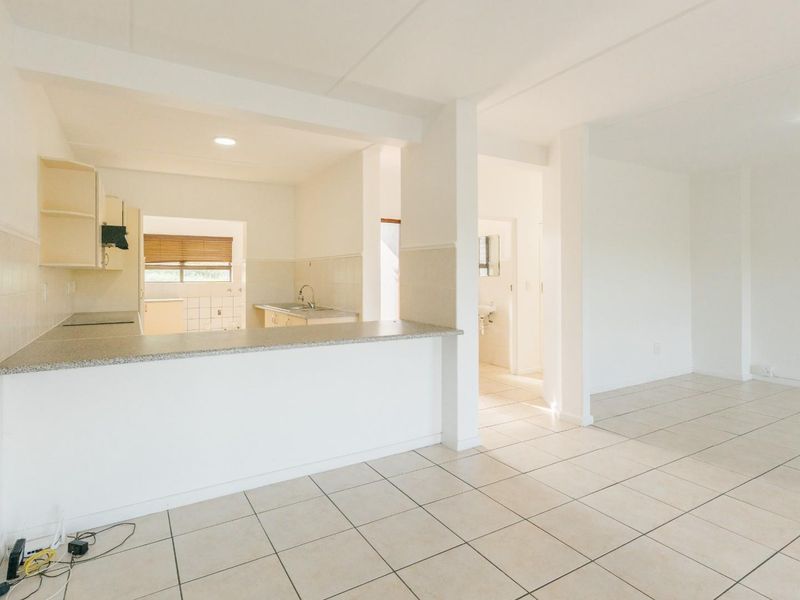 4 Bedroom Townhouse to Rent | Langebaan Country Estate | Prime Location - Photo 4