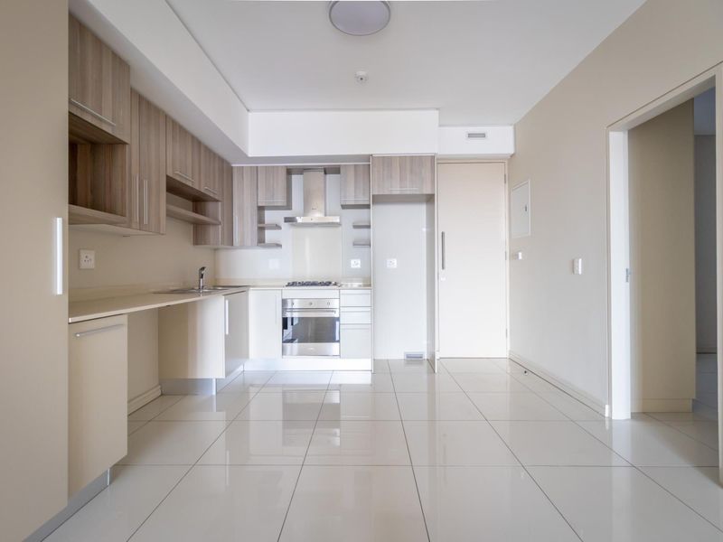 2 Bedroom Apartment Living with backup water and electricity. - Photo 5