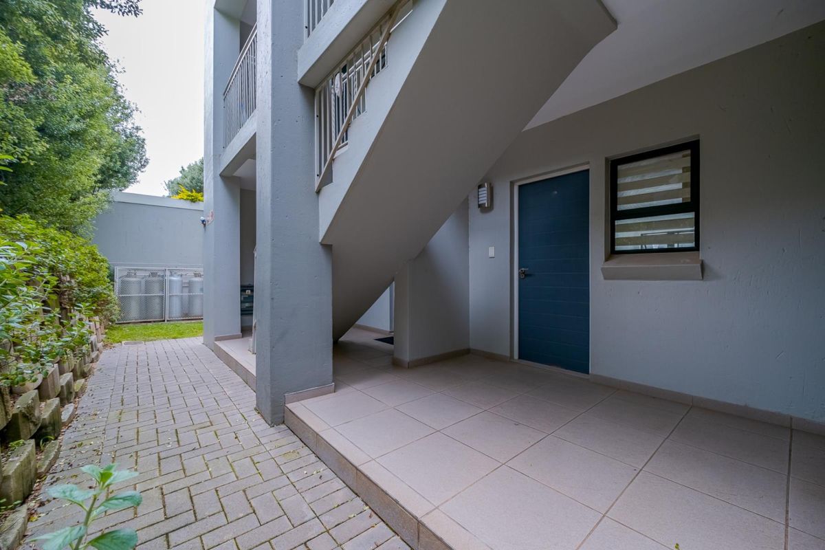 Ground Floor Apartment in River Estate, Lonehill - Smart Buying, Simple Living - Photo 4
