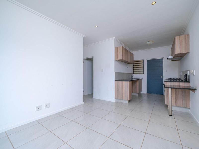 Ground Floor Apartment in River Estate, Lonehill - Smart Buying, Simple Living - Photo 9