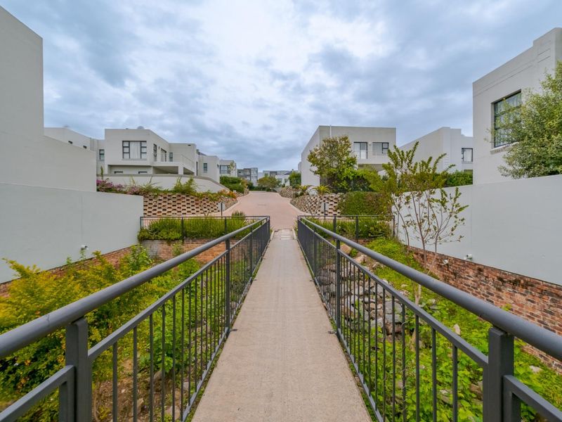 Ground Floor Apartment in River Estate, Lonehill - Smart Buying, Simple Living - Photo 3