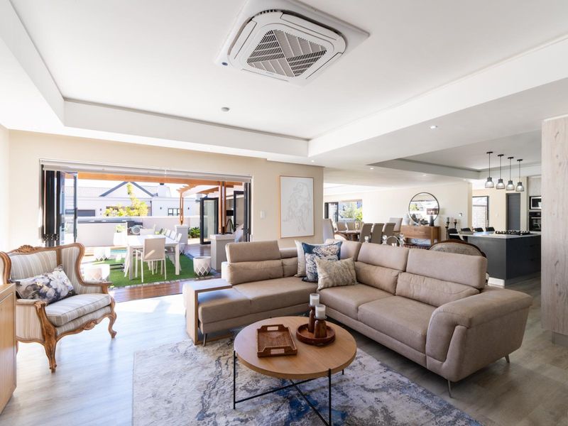 The Crown Jewel of Altona Village: A Masterpiece of Intelligent Luxury - Photo 10
