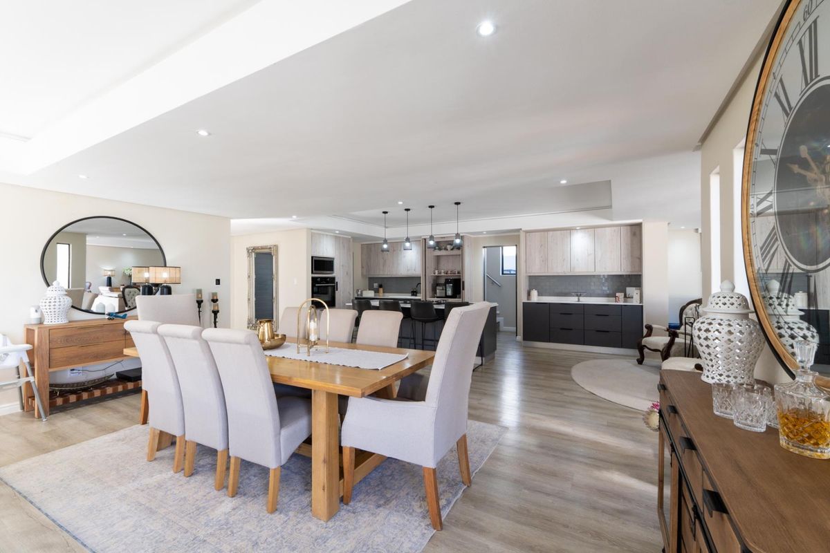 The Crown Jewel of Altona Village: A Masterpiece of Intelligent Luxury - Photo 5