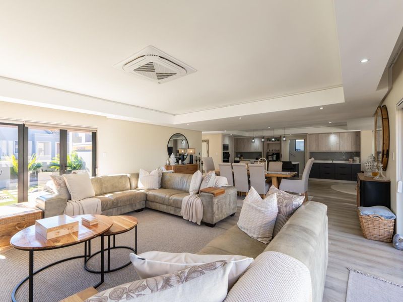 The Crown Jewel of Altona Village: A Masterpiece of Intelligent Luxury - Photo 7