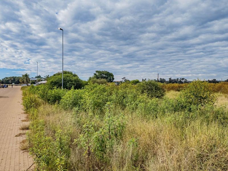 Prime Industrial Stand in Magna Via - Ready for Development - Photo 3