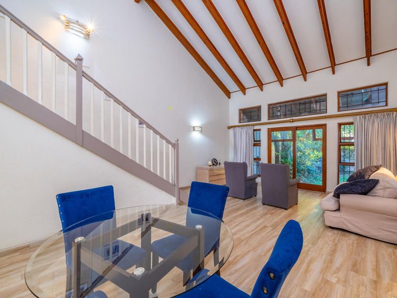 Well-Located 3-Bedroom Townhouse with Garden in Secure Bryanston Complex - Photo 6