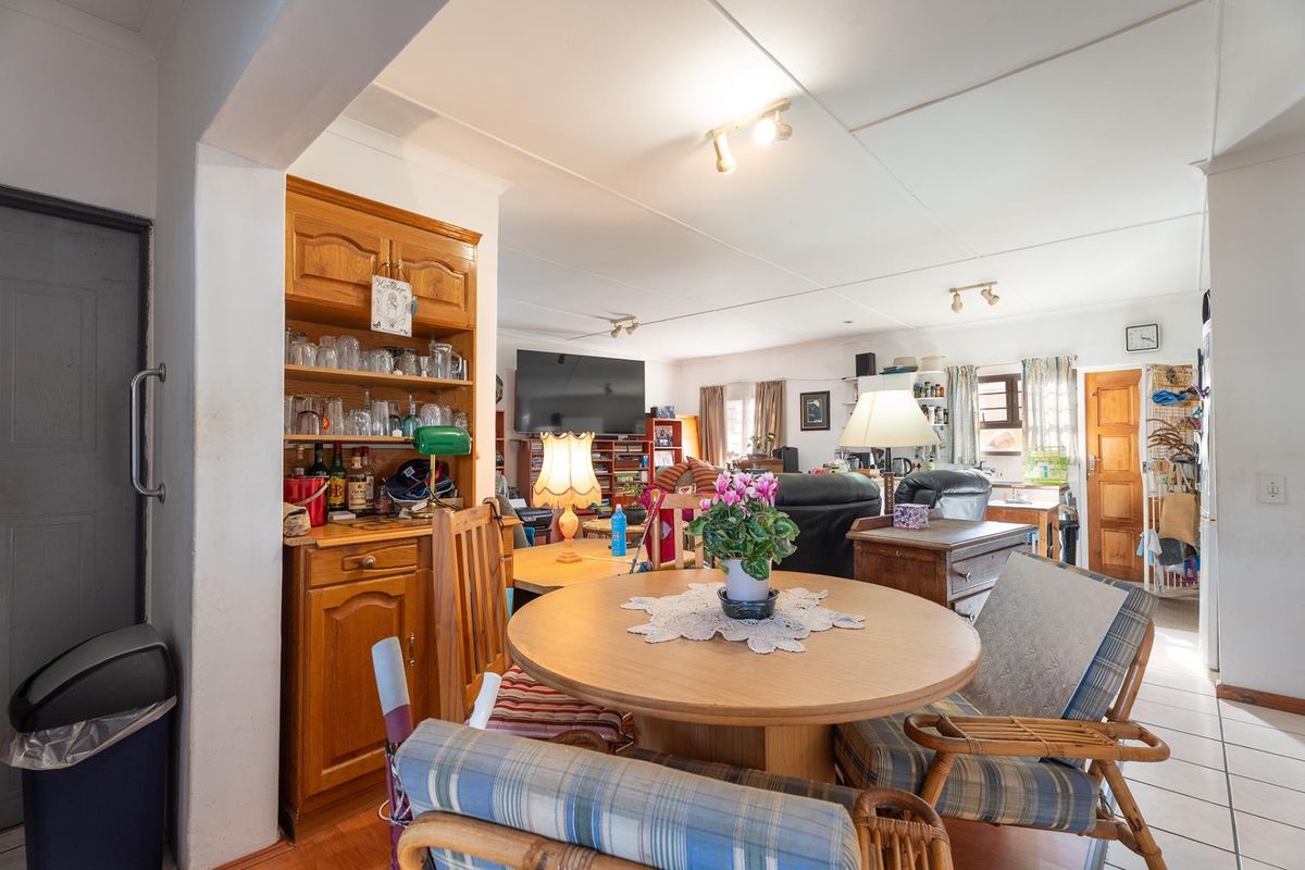 Ideal Investment Property! - Photo 4