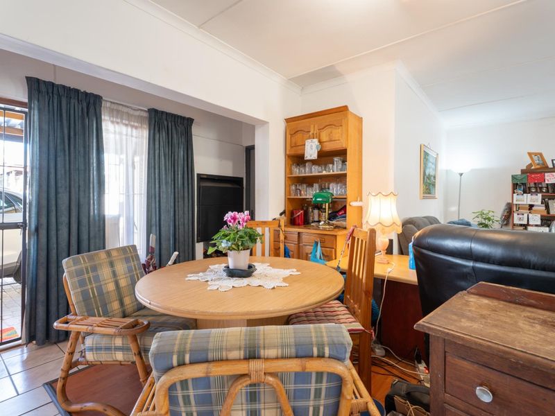 Ideal Investment Property! - Photo 5