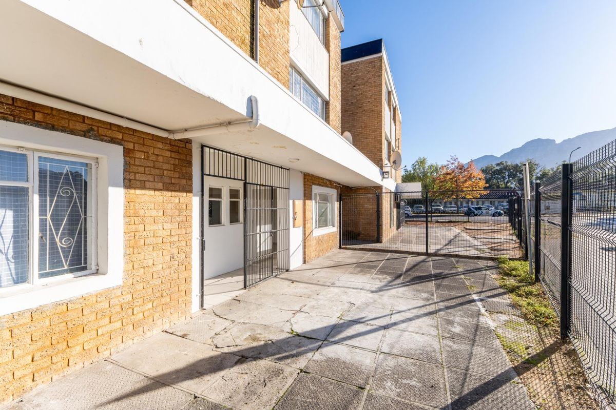 Dual-Apartment Investment Opportunity with Excellent Income Potential - Photo 3
