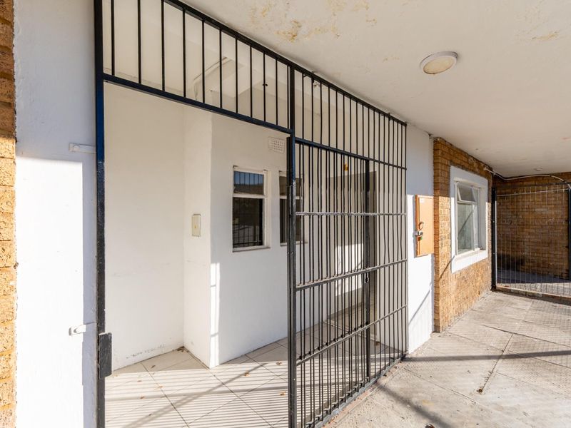Dual-Apartment Investment Opportunity with Excellent Income Potential - Photo 4