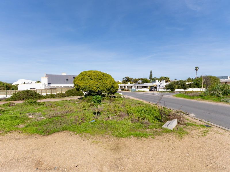 Prime Vacant Stand In Fishermans Village - Photo 3