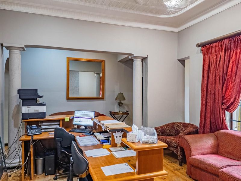 Premier Medical Commercial Property in Polokwane CBD - Photo 8