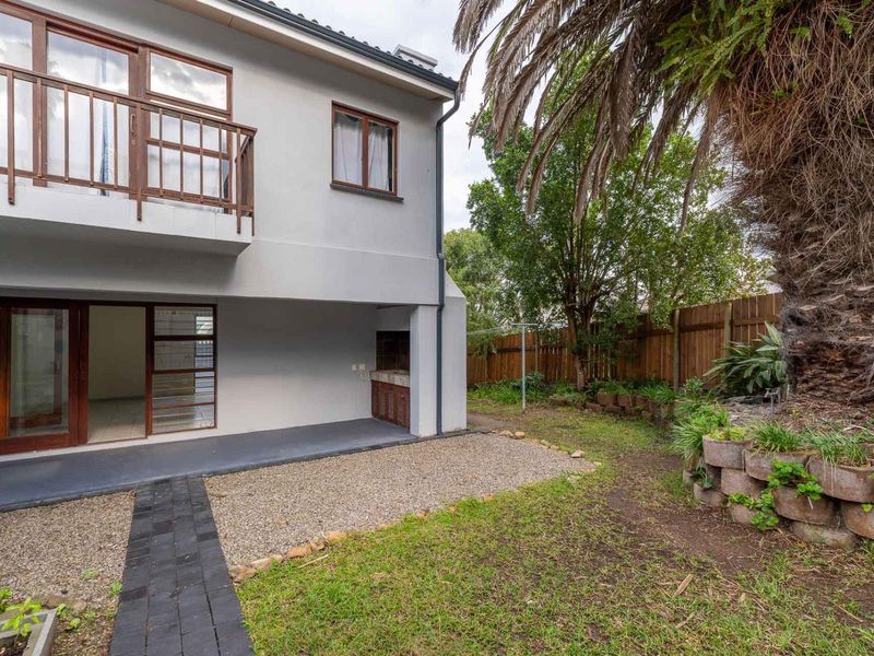 4 INCOME PRODUCING UNITS - Photo 8