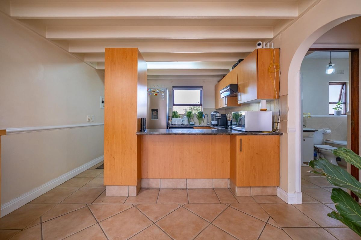 One Bedroom loft Retreat - Photo 4