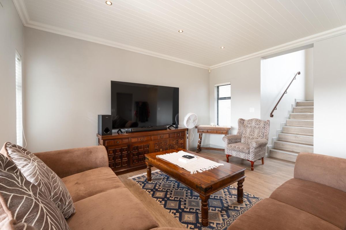 3 Bedroom Duplex Townhouse in Kleine Parys Estate 2 - Photo 5