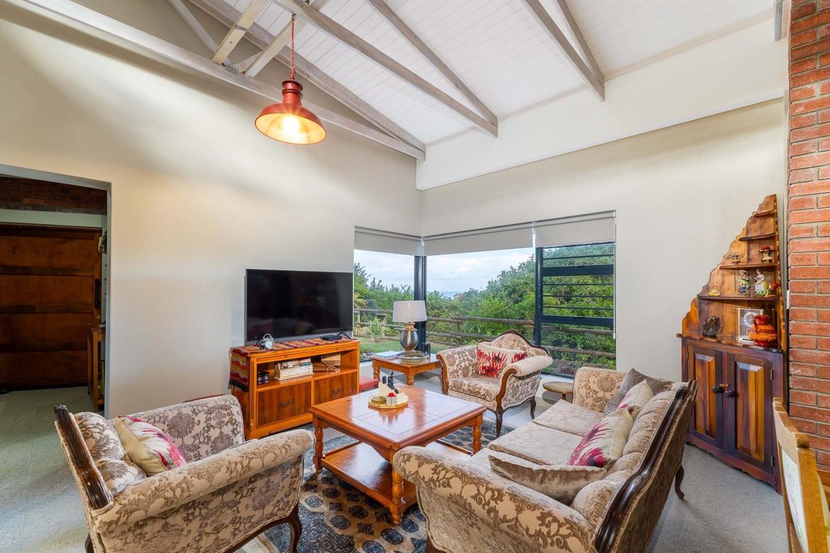 Brand- new luxury coastal residence with stunning ocean views - Photo 5