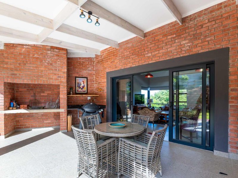 Brand- new luxury coastal residence with stunning ocean views - Photo 10