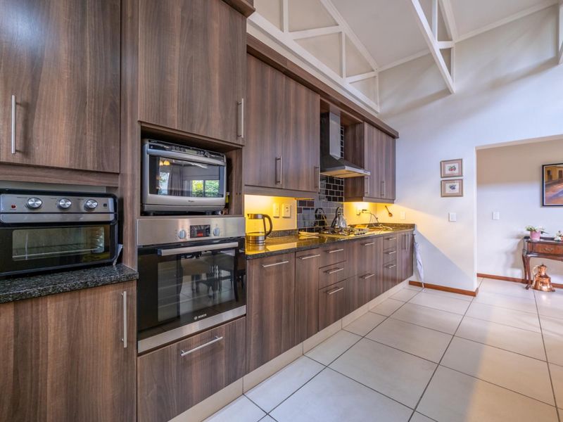 Stunning 3 Bed Retirement home with Solar Power on the Wetlands - Photo 10