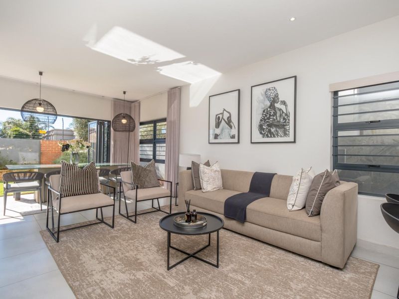 Townhouse Under Offer in Pinehaven Krugersdorp - Photo 3