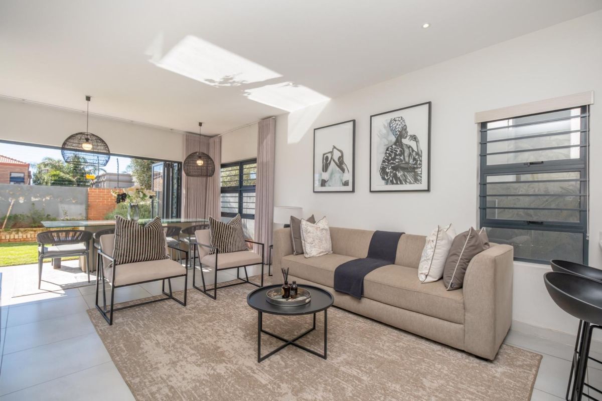 Townhouse Under Offer in Pinehaven Krugersdorp - Photo 3