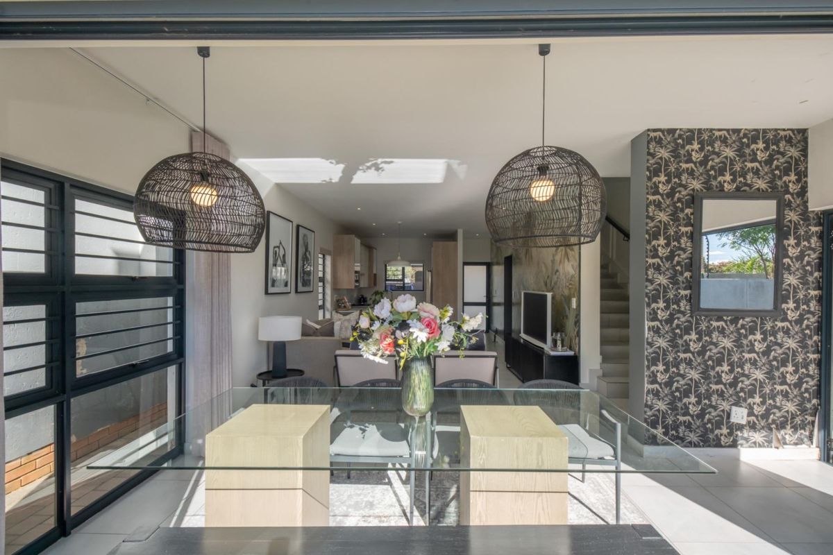 Townhouse Under Offer in Pinehaven Krugersdorp - Photo 2