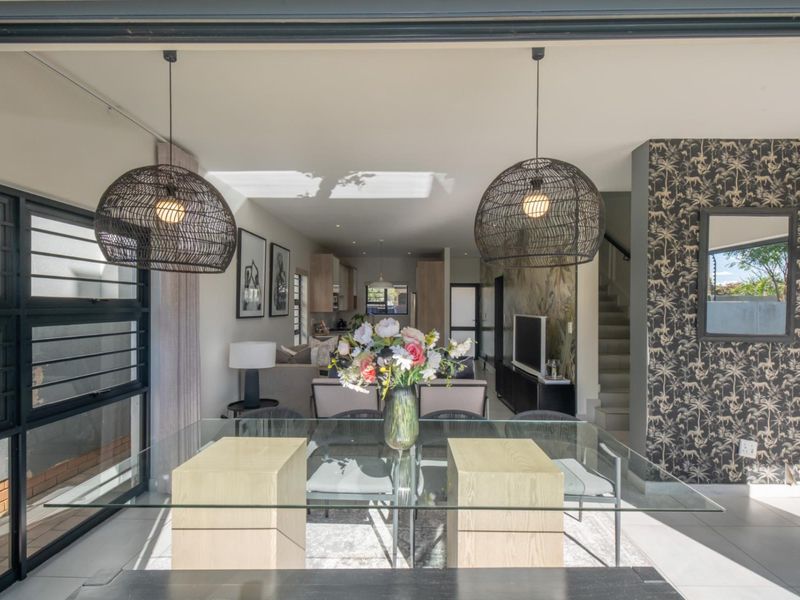 Townhouse Under Offer in Pinehaven Krugersdorp - Photo 2