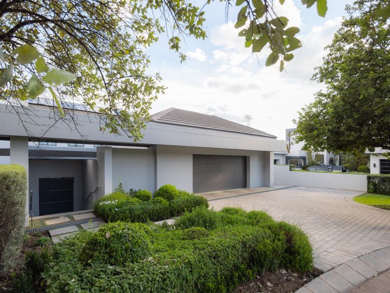 Architectural Family Home with Privacy, Automation and Style - Photo 7